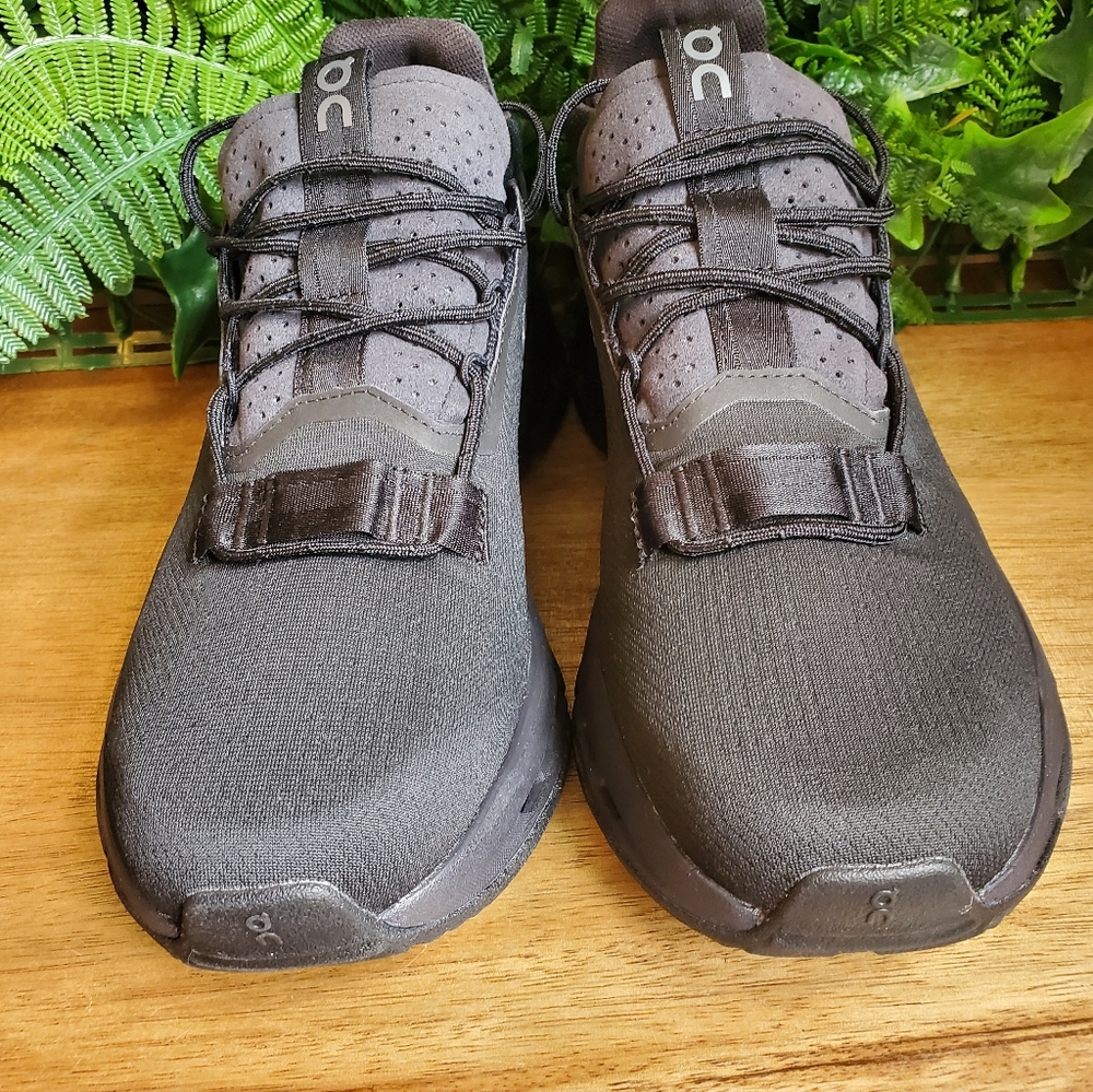 On Cloudnova 2 Black Colorway Womens 10 - Picture 6 of 9
